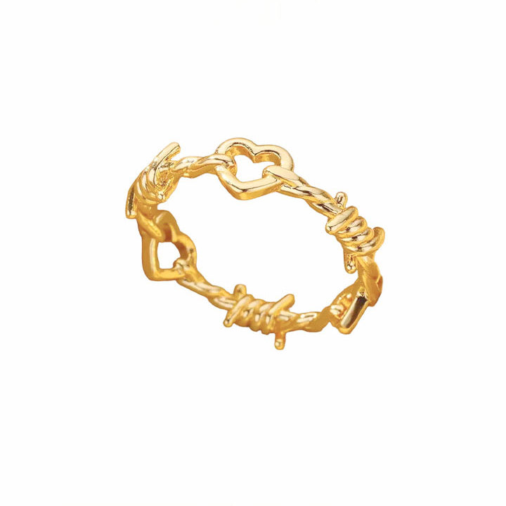 Heart Barbed-Wire Ring – Gold