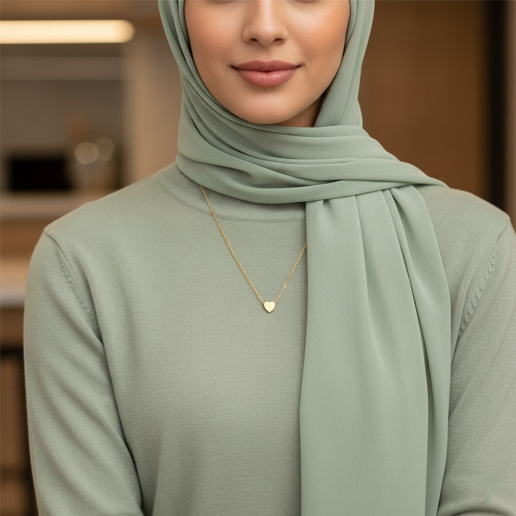 Eiman Subtle Heart Necklace