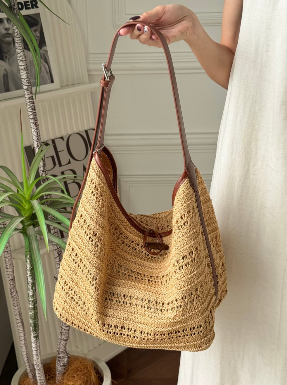 Aqeela Tote Bag - Brown