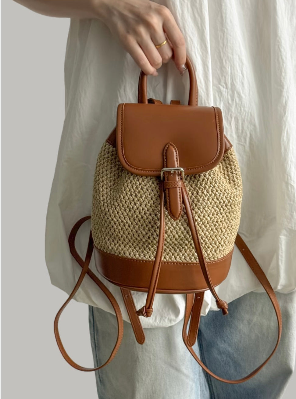 Zaina Raffia Woven Small Backpack - Straw Brown