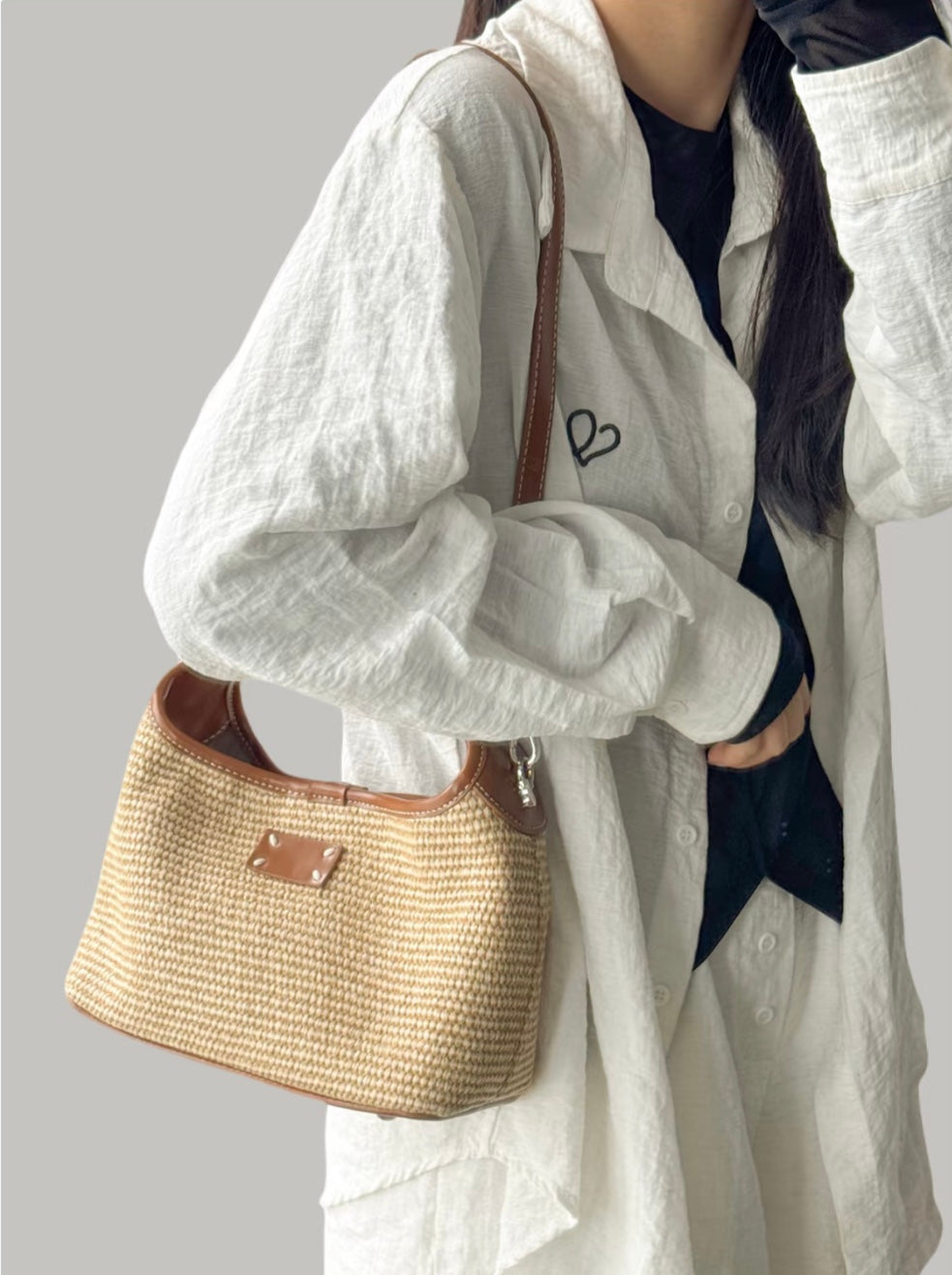 Hadia Raffia Woven Bucket Shoulder Bag - Light Brown